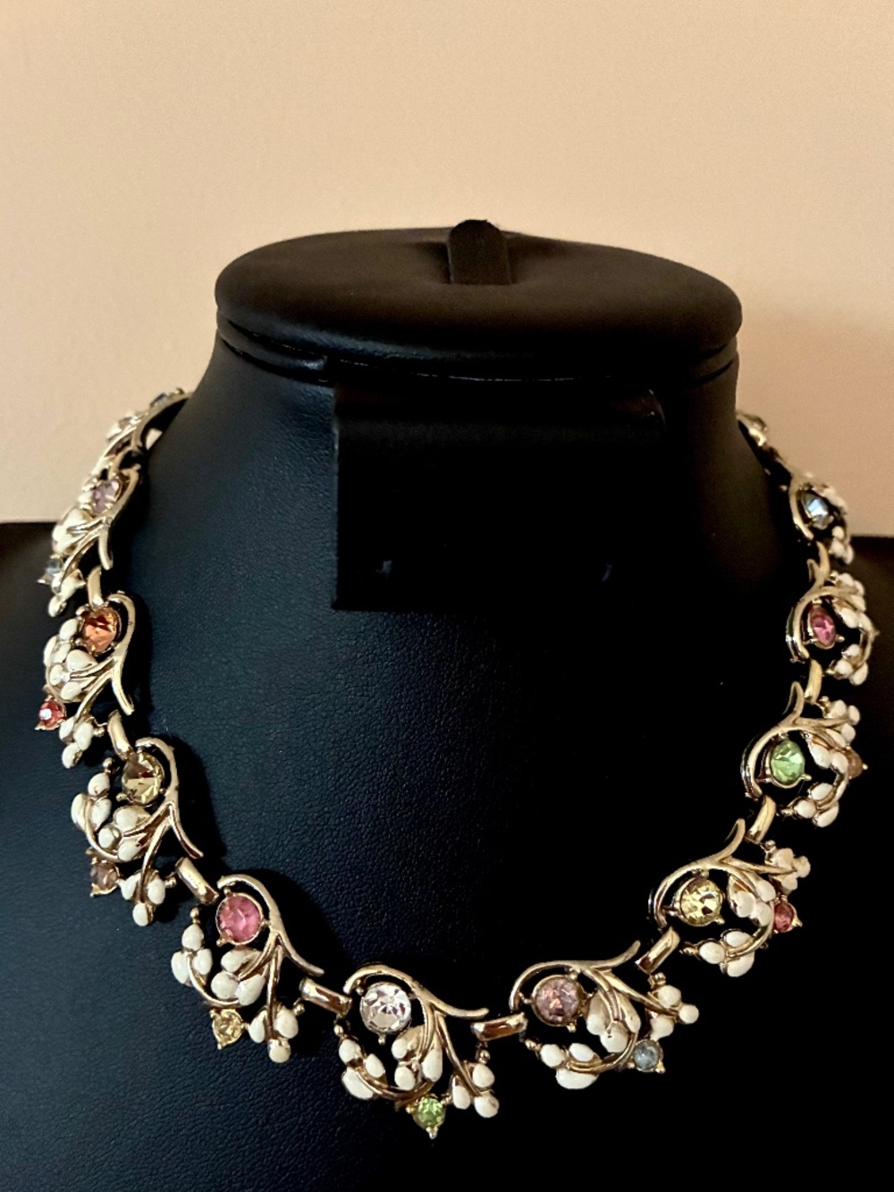 VTG Coro Necklace